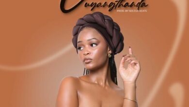 Sbahle - Uthe Uyangithanda (ft. Mjolisi & Pretty Masompisi) Mp3 Download